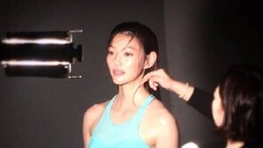 SNL코리아 이엘, 춤 춘 후 재킷을 훌렁…정성호 송원석이 코피