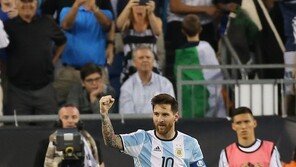 메시 1골·2도움… 아르헨 4강 진출