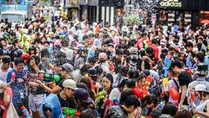[제4회 한국축제박람회]신촌물총축제, 365일 축제로 매일 행복하고 즐겁게 살자 