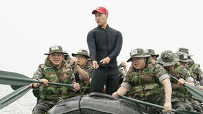 최신원 SK네트웍스 회장, 해병대 훈련 참가