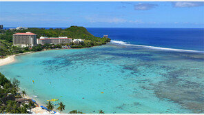 휴식-관광-물놀이를 한번에… 3代 온가족이 와우∼