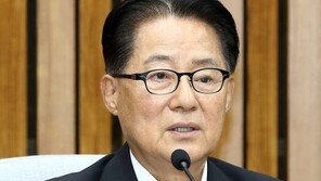 박지원 “북한 미사일 중지시키는 길은 남북 정상회담”