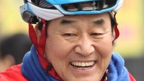 중도신당 추진 이재오 “내년 4월 재보선 때 개헌 국민투표 하자”