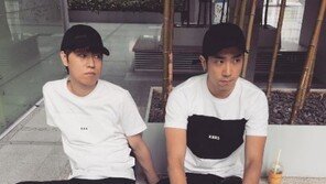 ‘컬투쇼’ 배치기 근황 사진 보니…같은 포즈·같은 시선 ‘눈길’