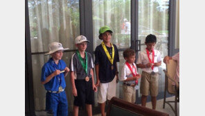 ‘핏줄은 못 속여’…7세 우즈 아들, 유소년 골프대회 준우승