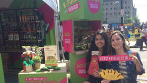 [Biz gallery] CJ, ‘KCON 2016 NY’ 한식 알리미로