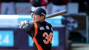 [스타플러스] 박종윤 5타점 ‘그만큼 절실했다’