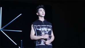 쉬웨이저우, 서울서 단독콘서트…평범한 대학생 아시아 스타 되다