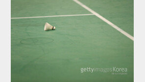 셔틀콕 짓밟은 포스코 ‘철의 약속’