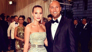 숱한 염문 뿌린 40대 은퇴 야구 선수, 16세 연하와 결혼