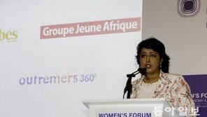 모리셔스 최초 여성 대통령 “나를 대통령으로 만든 것은 ‘과학’”