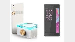 포화된 폰시장…승부수 던진 팬택 & 소니