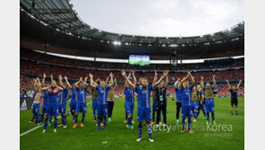 유로 8강 아이슬란드, 파리행 비행기표 불티