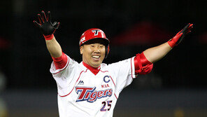 6연승 이끈 ‘캡틴 꽃범호의 매력’