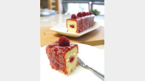 여름 산딸기 제대로 즐기는 법 “프람보아즈 케이크”