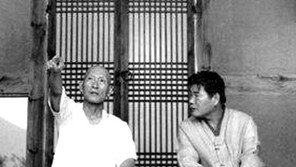 법정스님의 在家제자로 인연… “세속에 물들지 말라” 법명 받아