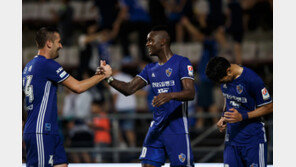 데뷔전 골 멘디, 골 가뭄 울산에 단비 뿌리나?