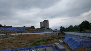 [정우룡 기자의 현장通] “흑석역은 품었으나 한강은 안 보인다”…아크로리버하임 대박날까?