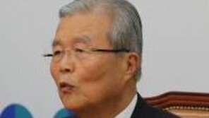 김종인, 조응천 허위사실 유포에 “언행에 신중 기해달라” ‘경고’ 처리