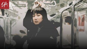 [카드뉴스]내 나이의 엄마를 만난다면…무슨 말을 할까?