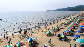 장마 끝나면 무더위… “인천 해수욕장이 손짓하네”