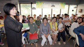 한글조차 제대로 못 뗐는데…어느새 시인이 된 어머니들