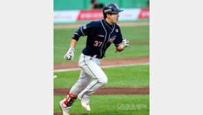 두산 ‘1번타자’ 박건우의 성장통