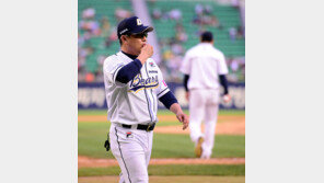 김태형 감독이 결산한 ‘1등 두산’의 전반기