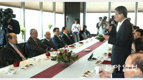 비박 줄 세우는 김무성… 계파청산 ‘역주행’ 