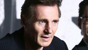 리암 니슨 “영화 ‘인천상륙작전’ 북한 반응? 걱정은 하고 있다”