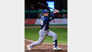 홈런 3방 되갚은 NC, 1위 두산 추격 박차