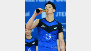 우승보다 더 빛난 문성민의 재발견