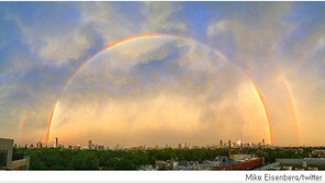 반원 모양의 쌍둥이 무지개 포착…일생에 한 번 잊지 못할 풍경