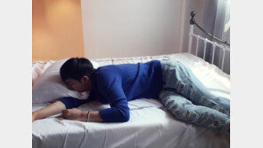 ‘아이가 다섯’ 성훈, 휴식 취하는 모습도 ‘훈훈’ “오늘은 다들 설레는 잠자리되길”