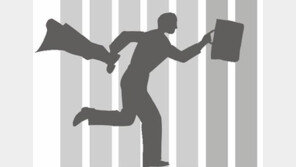 취업자 60세 이상이 20대 앞질러…왜? ‘60세 이상 비정규직 근로자↑’