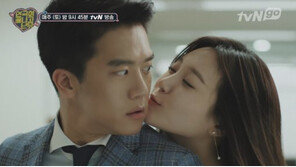 ‘아이언레이디’ 윤소희, 하석진-유라 백허그 목격 “테이저건 안 맞아봐도 알겠다”