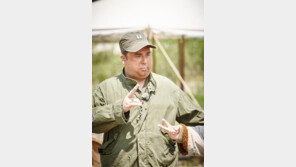 샘 해밍턴, 본격적인 활동 시동