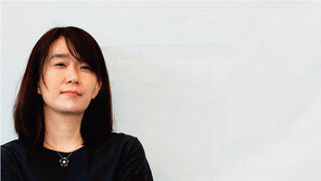 조용조용 강물처럼 흘러 큰 강 이룬 맨부커상 수상 작가 한강