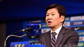 정몽규 회장, FIFA 평의회 후보 돌연 사퇴…왜?