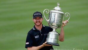 37세6개월 만에…‘대기만성’ 지미 워커