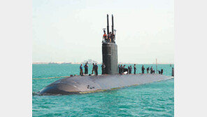 “美 핵잠수함 이용해 해킹 등 사이버戰”