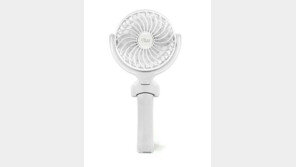 무더위 필수 아이템 ‘미니선풍기’ 판매 불티