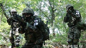 ‘北 지뢰도발 1년’ 맞아 DMZ수색팀 훈련 공개