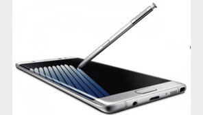 두께 경쟁 숨 고르기? 두꺼워진 갤노트7