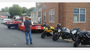 3억 짜리 페라리 ‘쿵’ …벤츠 운전자 파랗게 질려 ‘부들부들’