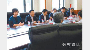 중국측과 비공개 대화… 中언론 접촉은 꺼려