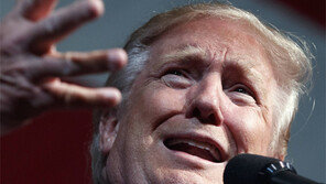 툭하면 논란 부르는 트럼프 화법 분석해보니…