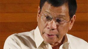 두테르테, 이번엔 ‘부패 척결’