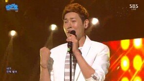 트로트 가수 김강, 이례적인 ‘아이돌 행보’