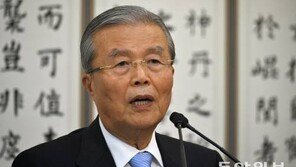 7개월 만에 ‘원톱’서 물러나는 김종인, 이례적인 ‘하산 행보’ 왜?